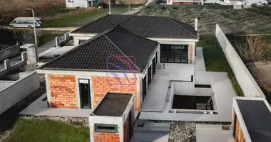 Villa 1 zimmer in , Montenegro