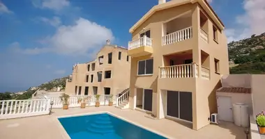 Apartment 6 bedrooms in Peyia, Cyprus