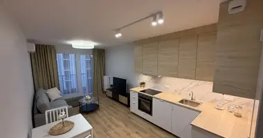 Квартира 3 комнаты в Варшава, Польша