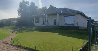 Haus in Lahojsk selsaviet, Belarus