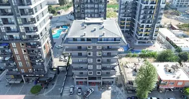 2 bedroom apartment in Muratpasa, Turkey