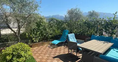 Wohnung 2 Schlafzimmer in Tivat, Montenegro