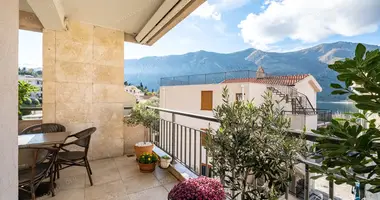 Wohnung 3 Schlafzimmer in Kotor, Montenegro