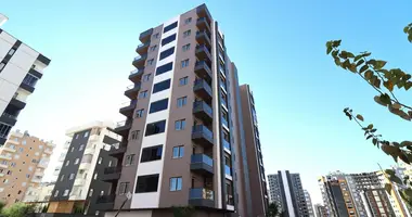 Wohnung 3 zimmer in Mezitli, Türkei