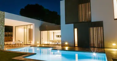 Villa in Abadin, Spanien