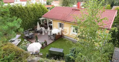 3 bedroom house in Helsinki sub-region, Finland