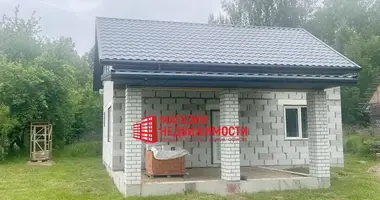 Dom w Kapciouski sielski Saviet, Białoruś