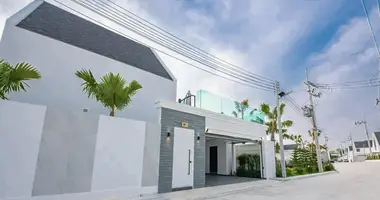 Haus 3 Schlafzimmer in Huai Yai, Thailand