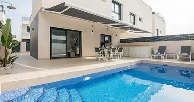 Reihenhaus in Formentera del Segura, Spanien