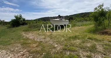 Grundstück in Kampor, Kroatien