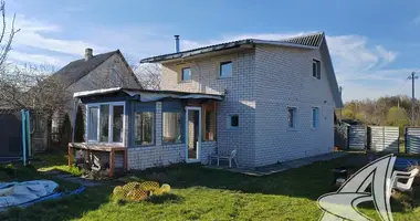 Dom w Muchaviecki sielski Saviet, Białoruś