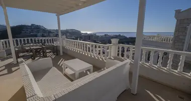 Villa 4 bedrooms in Alanya, Turkey