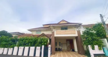 Casa 4 habitaciones en Huai Yai, Tailandia