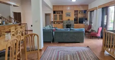 Casa 5 habitaciones en Moniatis, Chipre
