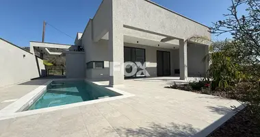 2 bedroom bungalow in Doros, Cyprus