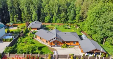 Chalet dans Cudzienicy, Bélarus