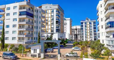 Wohnung 4 zimmer in Kepez, Türkei