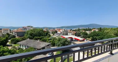 Apartamento 3 habitaciones en Tivat, Montenegro