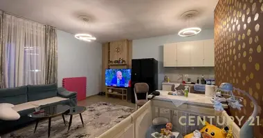 Mieszkanie 2 pokoi w Tirana Municipality, Albania