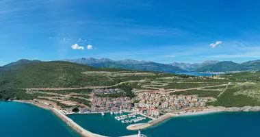 Mieszkanie 2 pokoi w Luštica Bay Golf Course, Czarnogóra