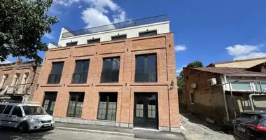 Офис 528 м² в Тбилиси, Грузия