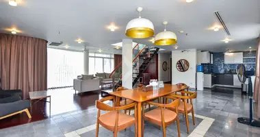 Condo 3 pokoi w Sangkat Wat Phnom, Kambodża