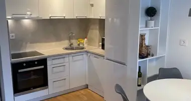 Wohnung 3 zimmer in Becici, Montenegro
