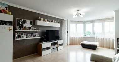 Wohnung 4 zimmer in Minsk, Belarus