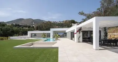Haus 5 Schlafzimmer in Benalmadena, Spanien