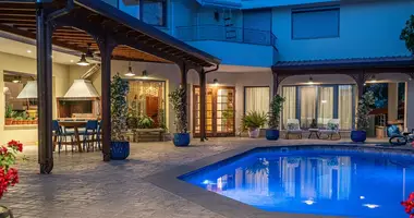 Квартира 4 спальни в муниципалитет Лимасол, Кипр