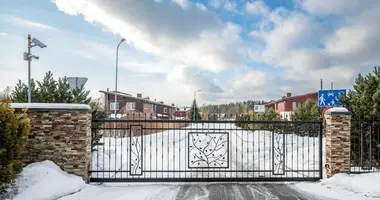 Дом в Verksionys, Литва