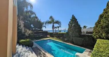 Mieszkanie 4 pokoi w Limassol, Cypr