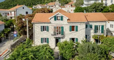 Casa 5 habitaciones en Montenegro