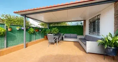 3 bedroom house in Dos Hermanas, Spain