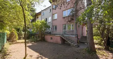 Commercial property 240 m² in Warsaw, Poland