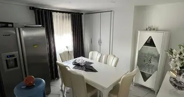 4 room apartment in Muratpasa, Turkey
