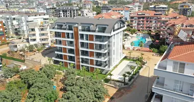 Penthouse 4 zimmer in Oba, Türkei