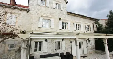Appartement 3 chambres dans Kotor, Monténégro
