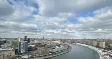 Mieszkanie 3 pokoi w Moskwa, Rosja