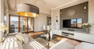 5 room apartment in Warsaw, Poland
