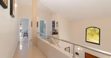 Haus 4 Schlafzimmer in Dos Hermanas, Spanien