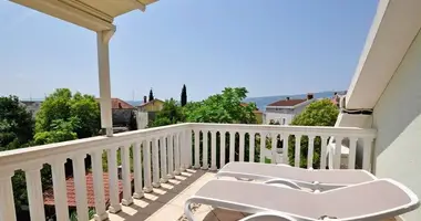 Villa 5 bedrooms in Tivat, Montenegro
