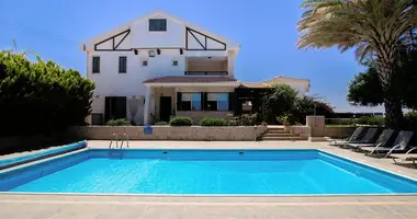 Villa in Paralimni, Zypern