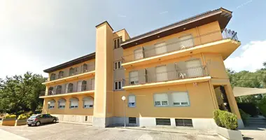 Propiedad comercial 1 453 m² en Cassa de la Selva, Španjolska