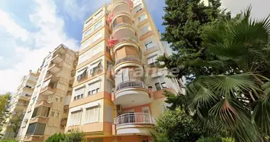 Dúplex 3 habitaciones en Konyaalti, Turquía