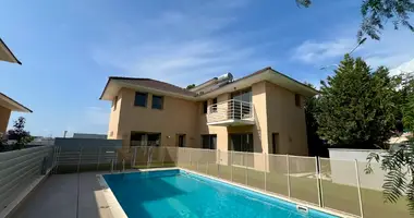 Villa 3 bedrooms in Limassol, Cyprus