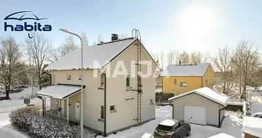 Дом 6 комнат в Helsinki sub region, Финляндия