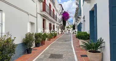 Haus 5 Schlafzimmer in Dos Hermanas, Spanien
