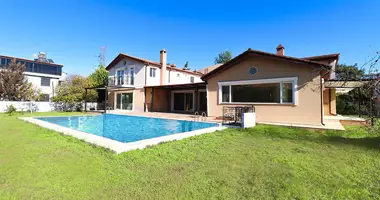 Villa 11 chambres dans Kepez, Turquie