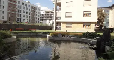 3 bedroom apartment in Warsaw, Poland